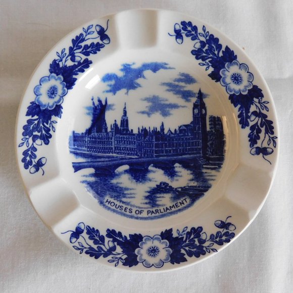 Weatherby Hanley England Ceramic Ashtray, Houses of Parliament, London Pride - Picture 1 of 5